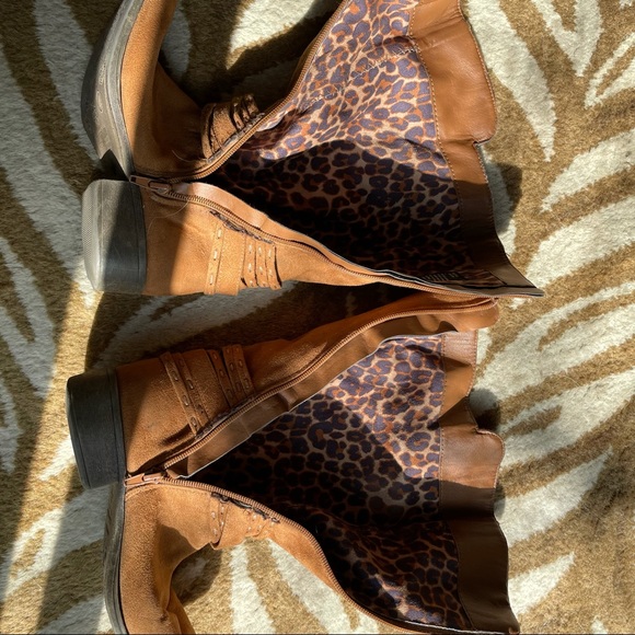 Steve Madden Boots - Picture 2 of 13